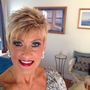 Meet your Posher, Catherine